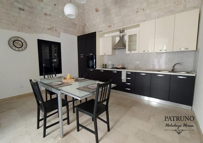 Patruno Holidays House Villa Castellana Grotte Buitenkant foto